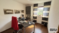Büro EG - „Wohnen im Paradies“ Tolles Einfamilienhaus mit Traumgarten in Bobingen