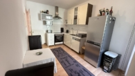Wohnküche - Altbaujuwel mit 2 Balkonen Charmante 2,5 Zimmer-Altbauwohnung im denkmalgeschützten Ensemble
