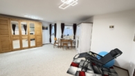 Hobbyraum mit Fußbodenheizung und Lichthof - Schickes Reiheneckhaus in Ortrandlage von Weil ”HOCHWERTIG & DURCHDACHT”