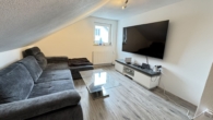 Wohnbereich WHG DG - Gepflegtes Dreifamilienhaus in Toplage- Modernisiert und mit durchdachten Grundrissen