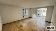 Wohnbereich - Einfamilienhaus mit Charme, einem großem Garten und einer Garage im Untergeschoß