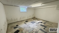 Abstellraum KG - Einfamilienhaus mit Charme, einem großem Garten und einer Garage im Untergeschoß