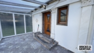 Eingangsbereich - Einfamilienhaus mit Charme, einem großem Garten und einer Garage im Untergeschoß