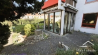 Heller Wintergarten mit Zugang zum Garten - Seltene Gelegenheit- Schicke 3 Zimmer Gartenwohnung mit Wellnessbereich, 2 Keller und TG Stellpl.
