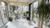 lichtdurchfluteter Wintergarten - Seltene Gelegenheit- Schicke 3 Zimmer Gartenwohnung mit Wellnessbereich, 2 Keller und TG Stellpl.