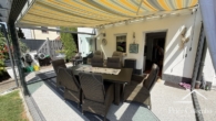 überdachter Wintergarten mit Zugang zur Wohnküche - Liebevoll renoviertes Einfamilienhaus mit Wintergarten und traumhaftem Garten in Schwabmünchen