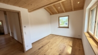 Büro/Gast mit Galerieebene - -Top Objekt- Einzigartiges Holzhaus mit über 1.900 m² Grund. Großzügig wohnen in traumhafter Lage